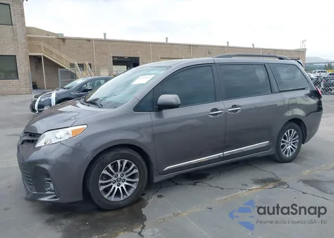 2018 Toyota Sienna Xle 8 Passenger z USA, uszkodzony, nr VIN 5TDYZ3DC4JS901059